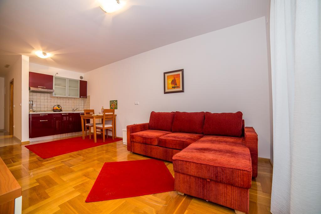 Apartments Kristina ماكارسكا المظهر الخارجي الصورة