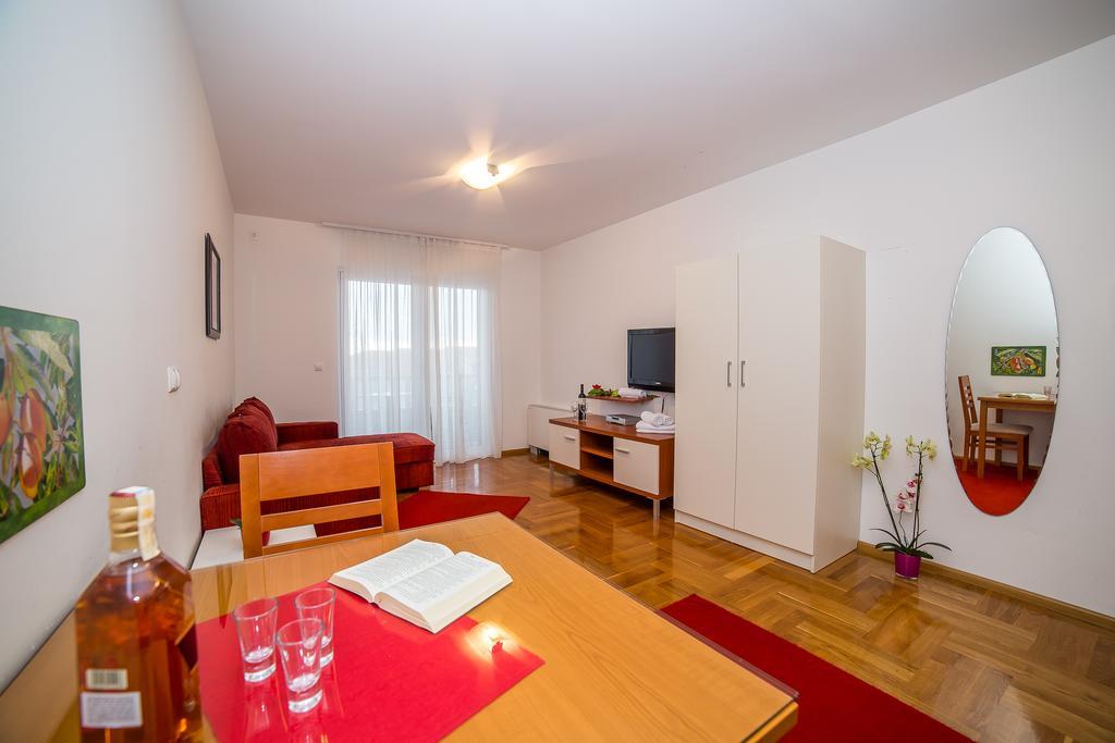 Apartments Kristina ماكارسكا المظهر الخارجي الصورة