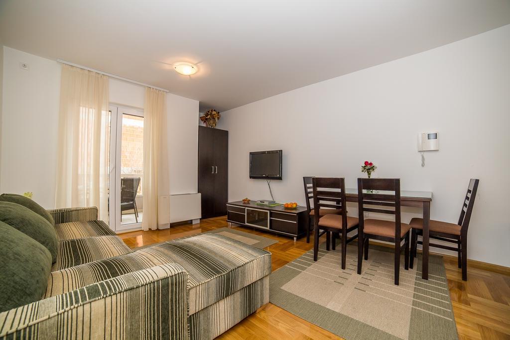 Apartments Kristina ماكارسكا المظهر الخارجي الصورة