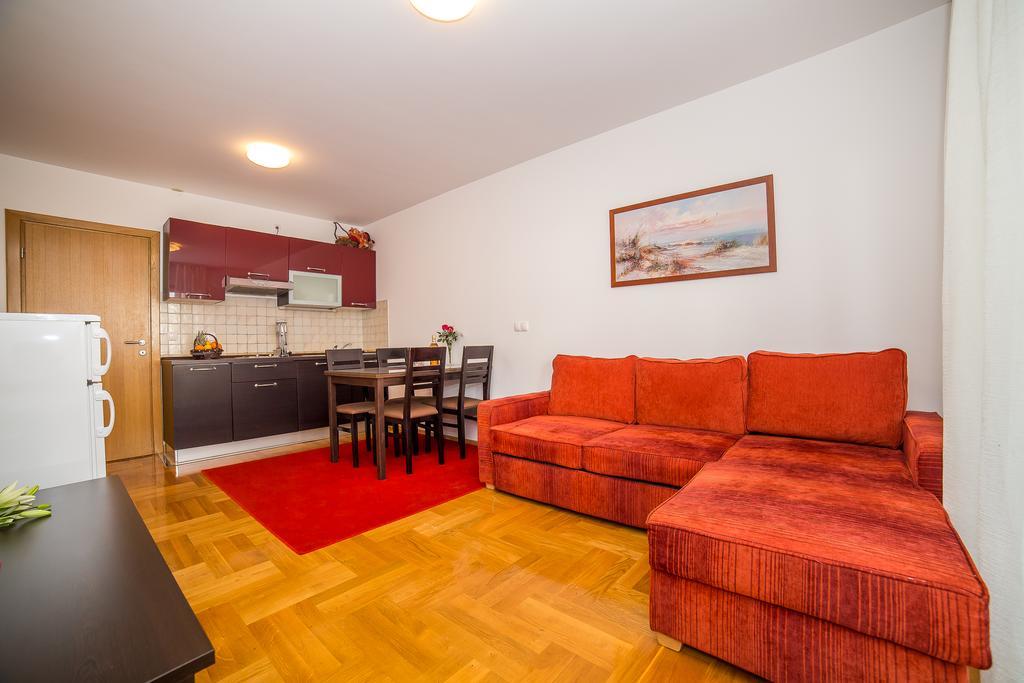 Apartments Kristina ماكارسكا المظهر الخارجي الصورة