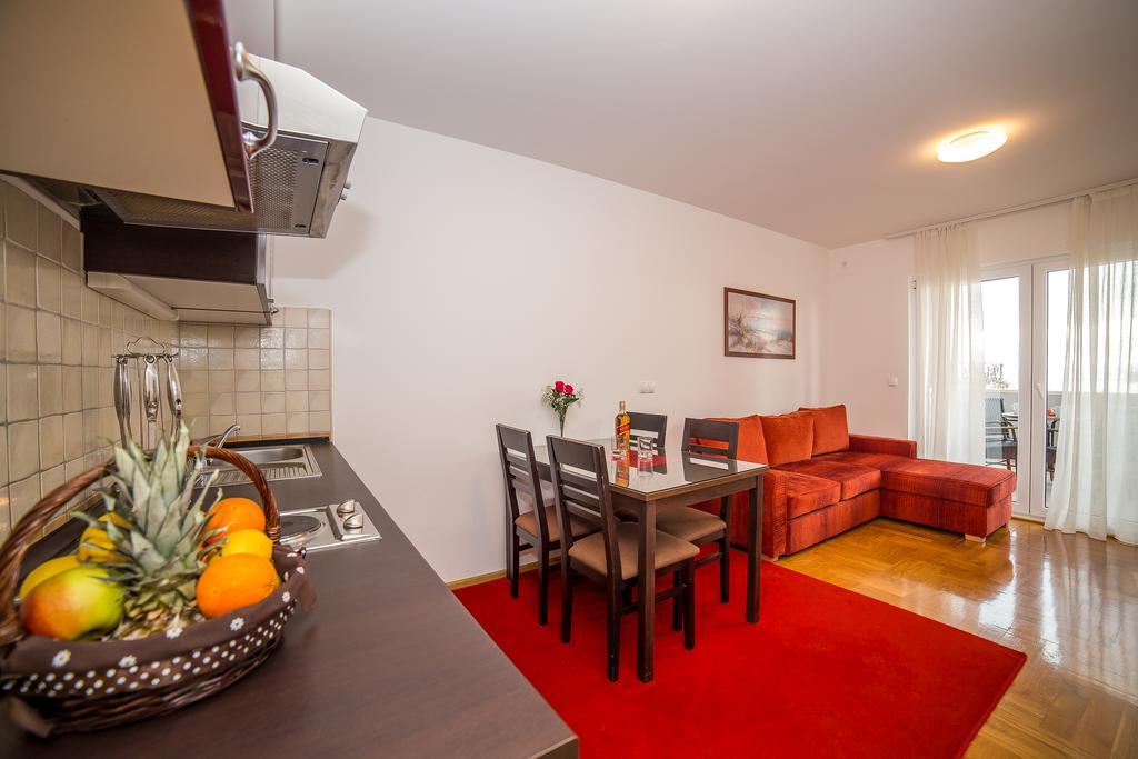 Apartments Kristina ماكارسكا المظهر الخارجي الصورة