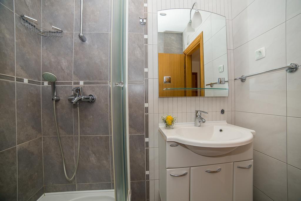 Apartments Kristina ماكارسكا المظهر الخارجي الصورة