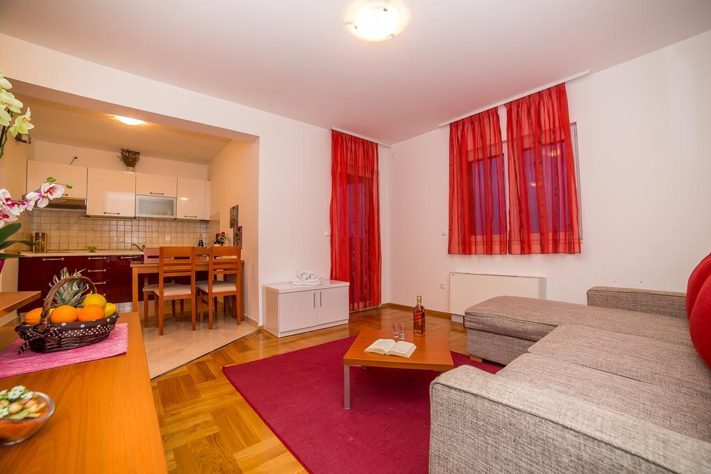 Apartments Kristina ماكارسكا المظهر الخارجي الصورة